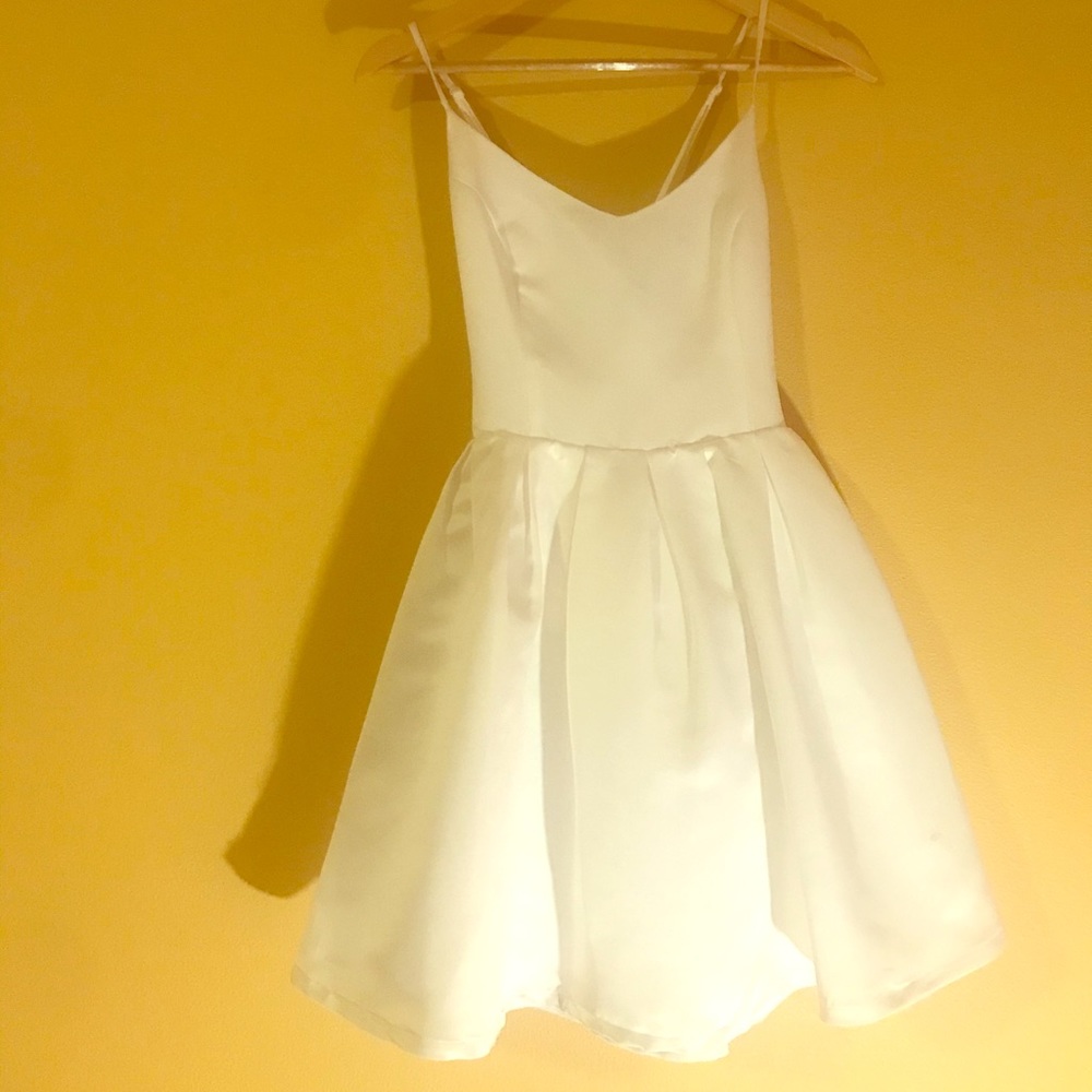 Forever 21 short white homecoming or prom dress